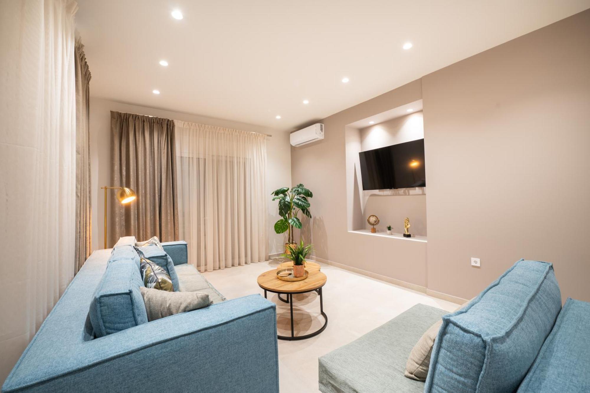 Thea Seaview Luxury Living Villa Kalamáta Kültér fotó